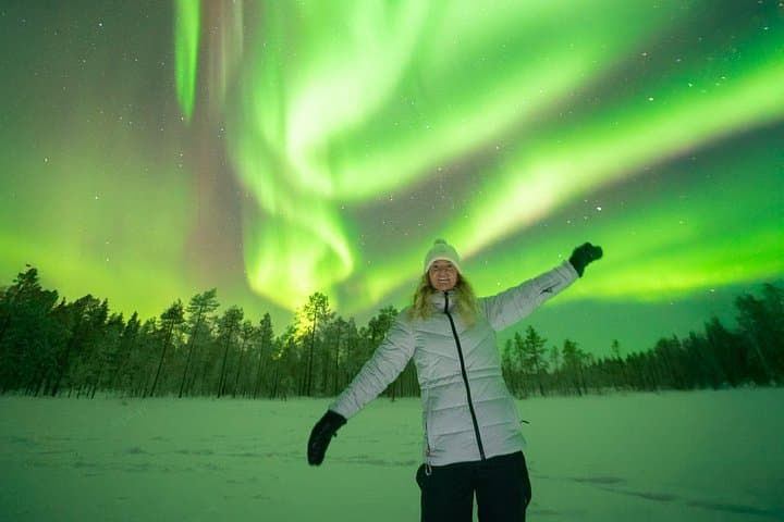 Private Aurora Hunting Trip in Rovaniemi — Insider Guide to Northern Lights photo 1