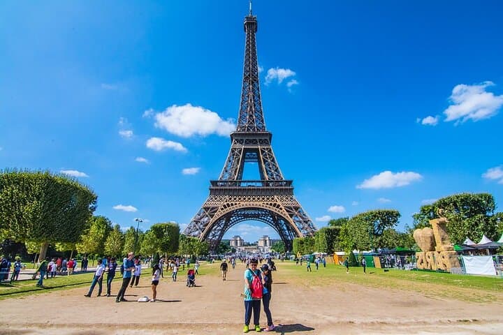 Private Paris Walking Tour — Official Guide for a One-Day Discovery