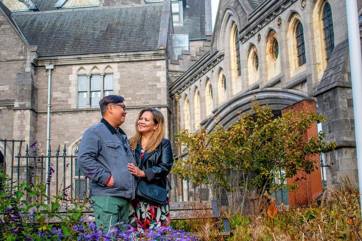 Dublin City Photo Experience: Capture Trinity, Temple Bar & Ha'penny Bridge photo 6