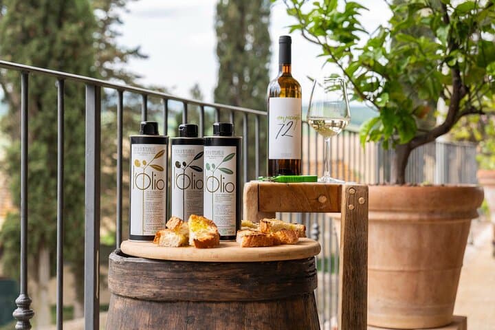 Mensanello Valley Wine & Olive Tasting Hike Near San Gimignano photo 6