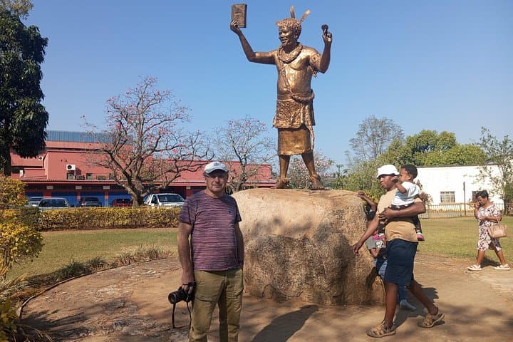 Mbabane to Manzini Cultural Day Tour: Markets, Mountains & Mantenga Falls photo 1