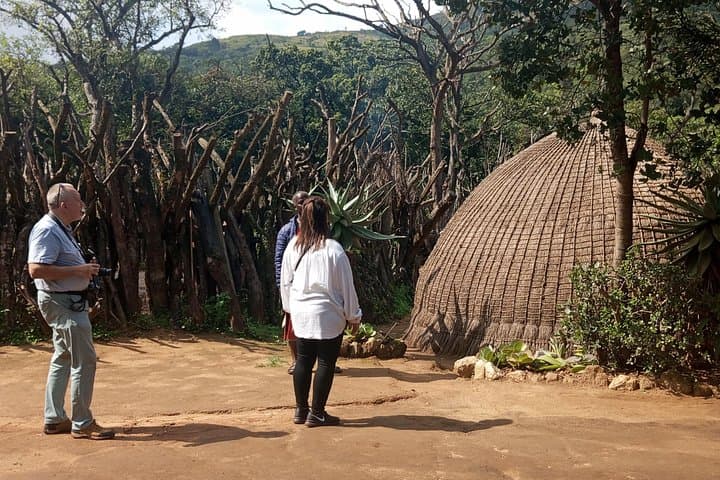 Mbabane to Manzini Cultural Day Tour: Markets, Mountains & Mantenga Falls photo 2