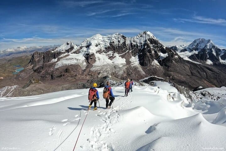 3-Day Ausangate Circuit: Climb Rainbow Mountain and Summit Nevado Santa Catalina (5,500 m) photo 2