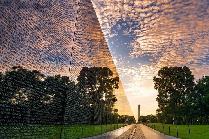Private Arlington National Cemetery and Washington Memorials Tour