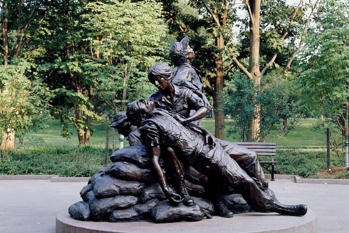 Private Arlington National Cemetery and Washington Memorials Tour photo 3