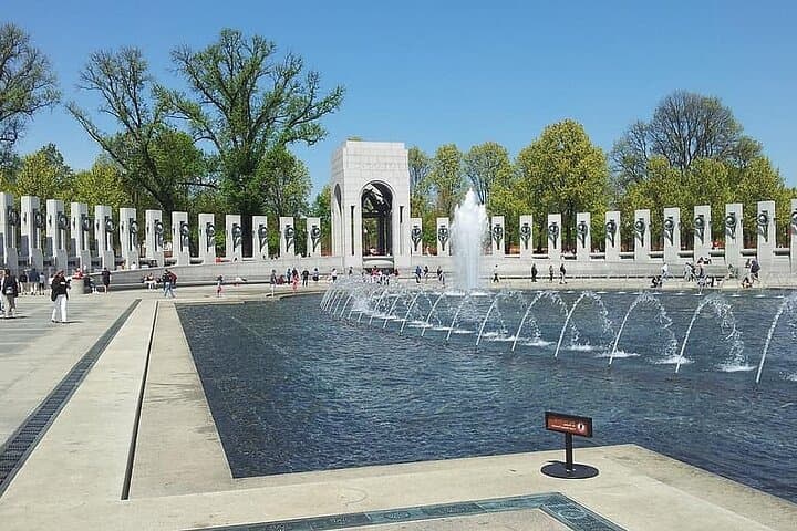 Private Arlington National Cemetery and Washington Memorials Tour photo 5