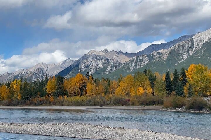 Canmore Town Walking Tour: 2-Hour Guided Stroll with Refreshment and Sweet Treat photo 6
