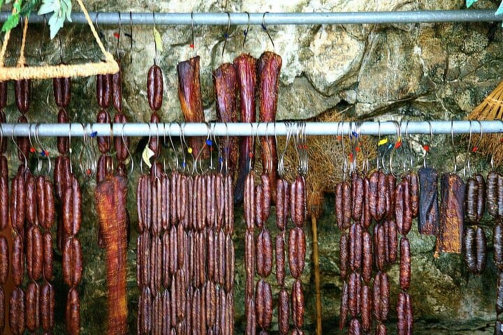 Authentic Gourmet Tour from Paphos: Wine, Rose & Loukoumi Tasting photo 4