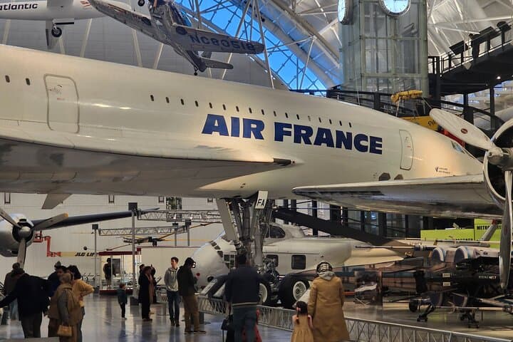 Udvar-Hazy Center Shuttle: Roundtrip Transportation from Washington, D.C. photo 2