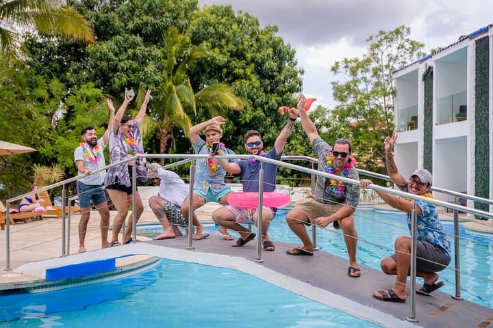 Sunday Funday Tamarindo Party Bus — Beach and Pool Crawl to Flamingo & Potrero photo 5