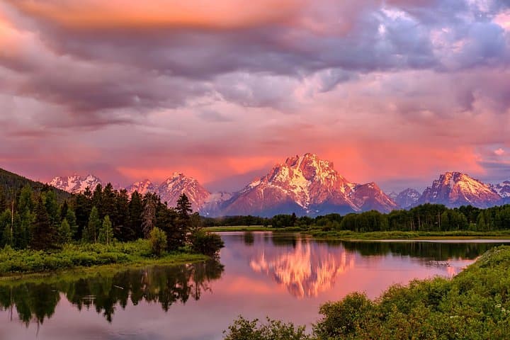 Bozeman to Yellowstone & Grand Teton: 3-Day Wildlife and Geothermal Tour photo 4