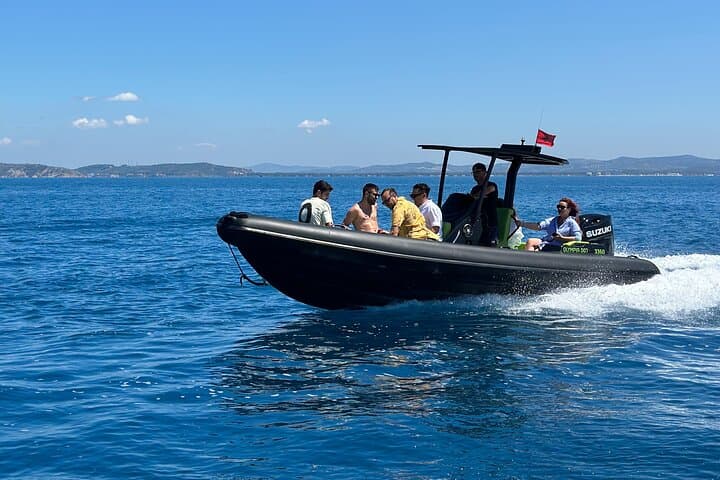 Dafina Bay & Haxhi Ali Cave: Speedboat Adventure on the Albanian Riviera