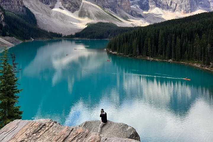 Banff & Yoho Private Day Tour: Moraine Lake, Lake Louise, Emerald Lake and Takakkaw Falls photo 3