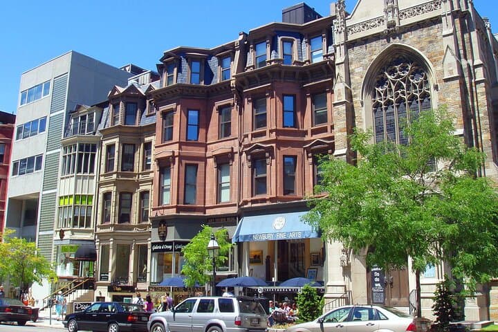 Smooth Arrival: Private Business-Car Transfer from Boston Logan (BOS) to Downtown photo 4