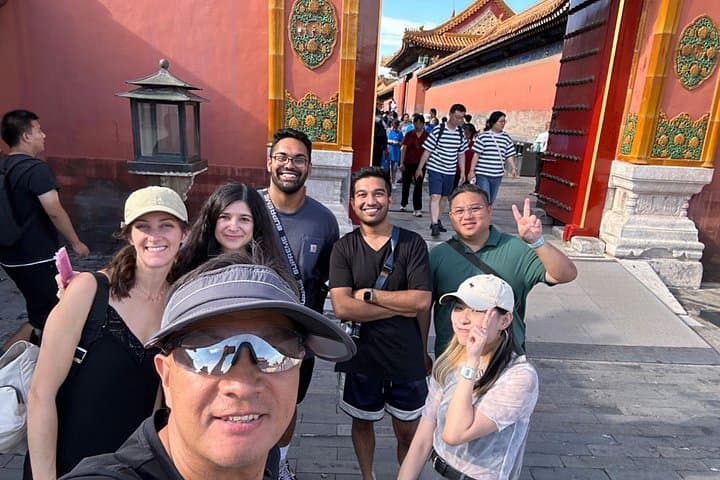 Half-Day Beijing Tour: Tiananmen Square, Forbidden City & Jingshan Park photo 4