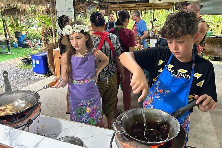 Private Thai Cooking Class and Market Tour in Khao Lak