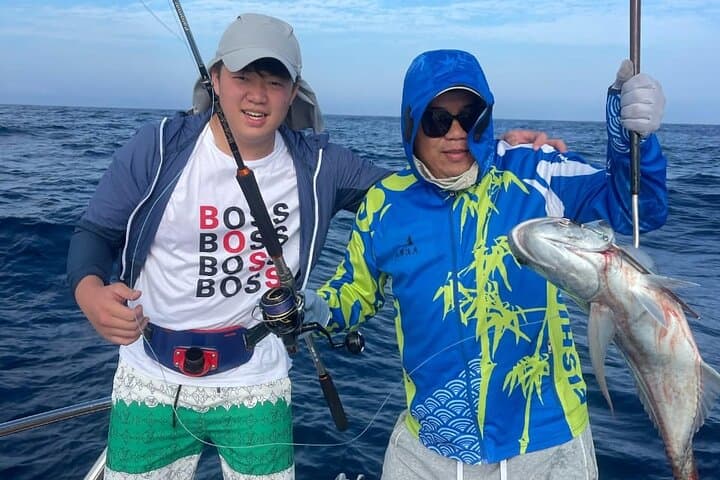 Mirissa Sport Fishing: Luxury Speedboat Charter with All Equipment photo 2