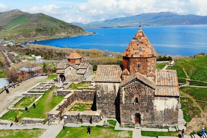 Day Trip from Tbilisi to Armenia: Dilijan, Lake Sevan & Yerevan in One Day