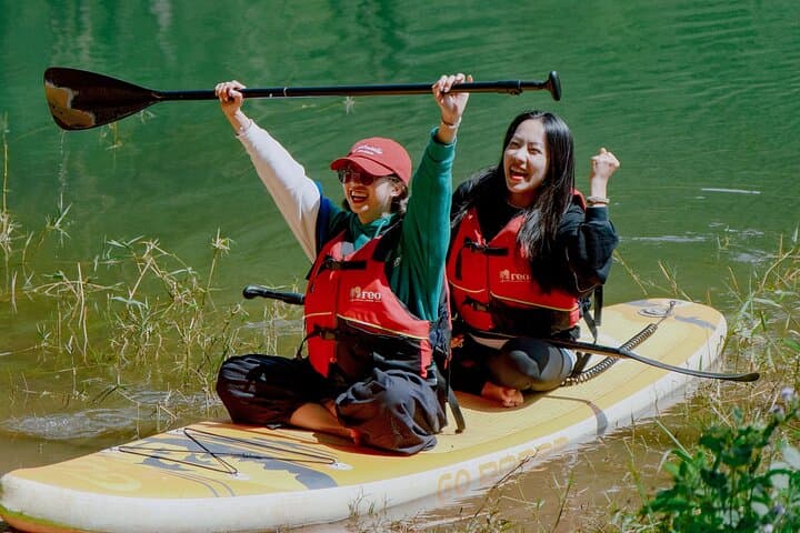 SUP Paddle at Tuyen Lam Lake: Morning Stand-Up Boarding near Da Lat photo 3