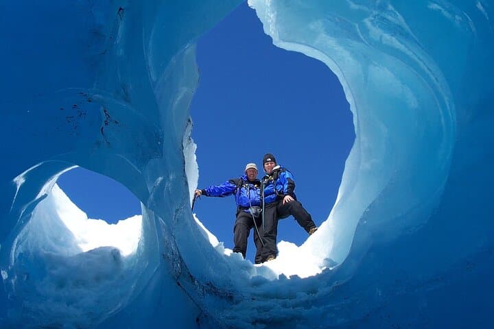 Hiking and Kayaking on Tunsbergdalsbreen: Glacier Day Trip from Skjolden