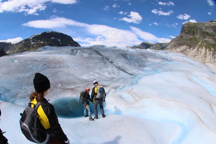Hiking and Kayaking on Tunsbergdalsbreen: Glacier Day Trip from Skjolden photo 3