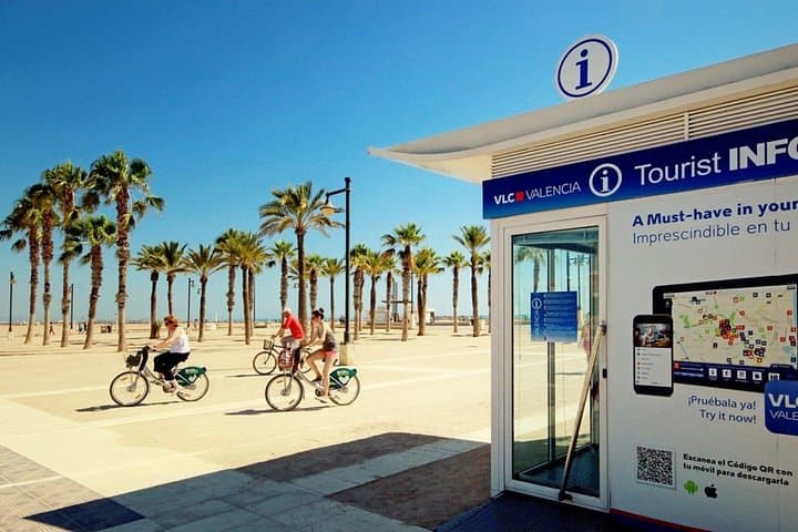 Valencia Half-Day Foodie Cycling Tour: Marina, Beaches & Orchards photo 4