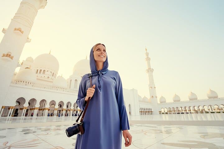 Abu Dhabi Grand Mosque & Emirates Palace Private Transfer from Dubai photo 4
