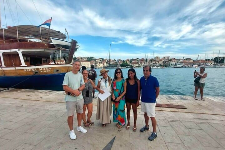 Trogir & Split Short Walking Tour: Medieval Streets, Roman Remnants, and Coastal Views photo 4
