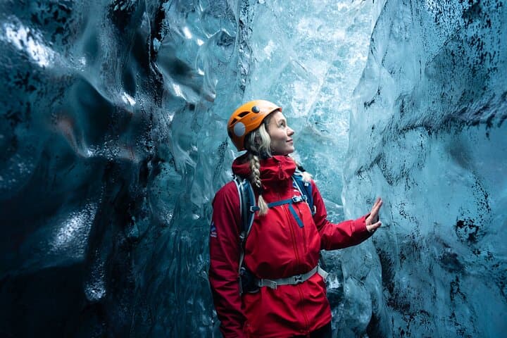 Jökulsárlón Ice Cave & Super Jeep Adventure on Vatnajökull photo 2
