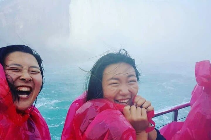 Skip-the-Line Niagara Falls Day Tour from Toronto with Boat Cruise & Maple Tasting photo 2