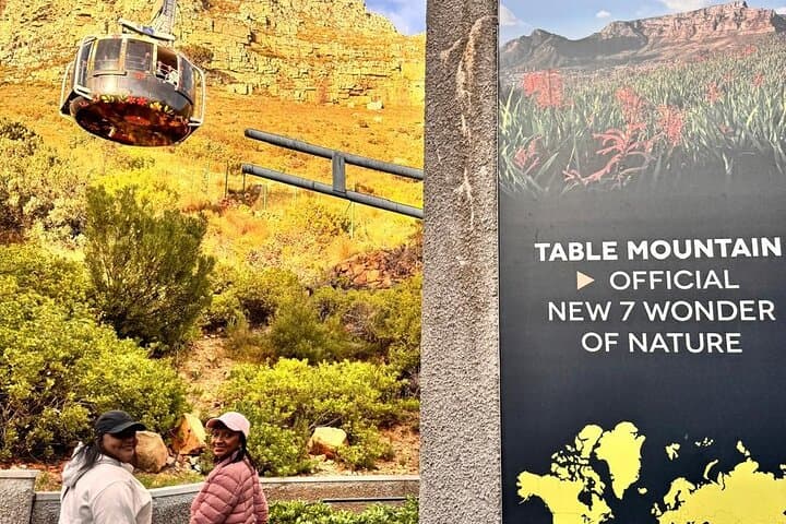Cape Town Full-Day: Table Mountain, Penguins & Cape Point Tour