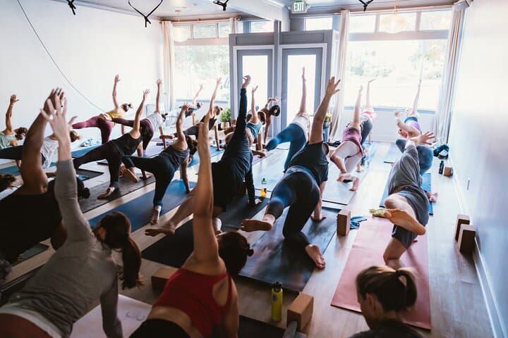 Metta Yoga Classes in Corte Madera: Mindful Flow Near Marin Trails photo 4