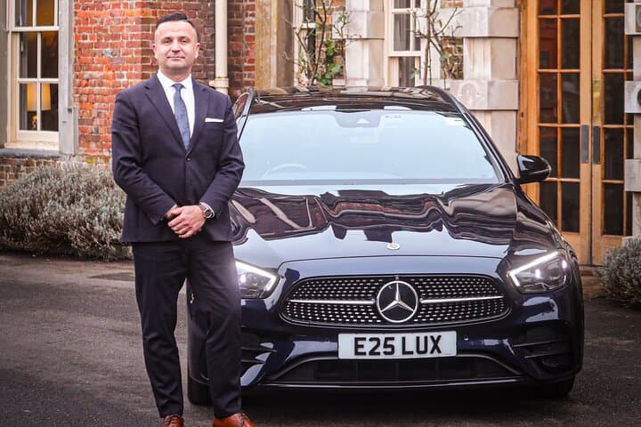 Southampton to London: Private Sightseeing Transfer to Stonehenge, Windsor & Bath