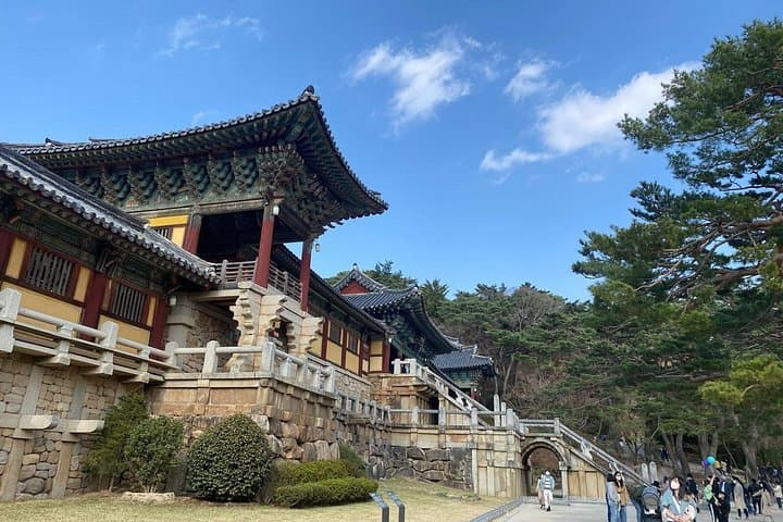 Gyeongju Guided Electric Car Tour: Bulguksa, Seokguram & Cultural Highlights