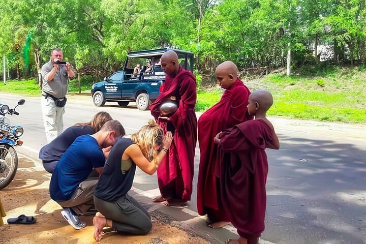 Hambantota Rural Village Tour: Village Walks, Hot Springs & Ussangoda Red-Soil Coast