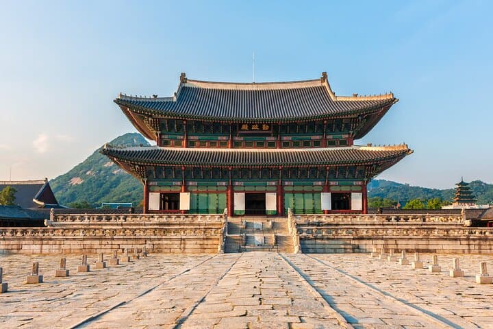 Gyeongbokgung Palace & Bukchon Walk with Make-Your-Own Kimchi: A 4-Hour Cultural Immersion in Seoul photo 5