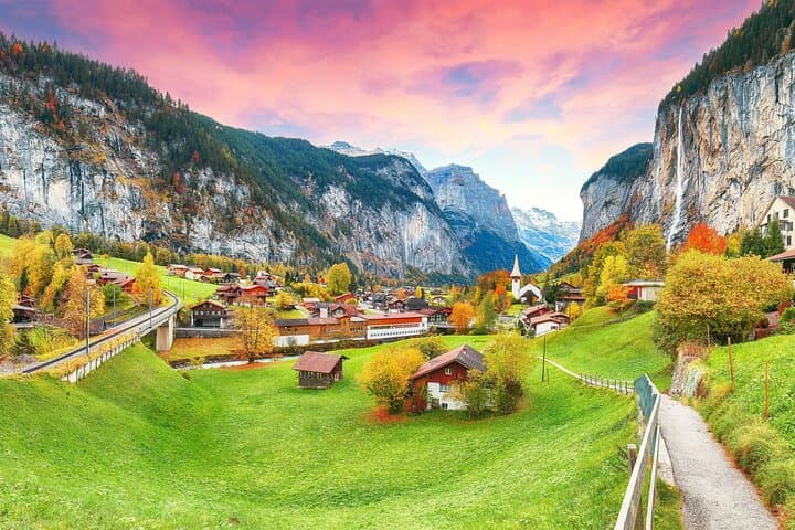 From Zurich to Waterfalls Valley: Private Day Trip to Interlaken, Lauterbrunnen & Lake Brienz