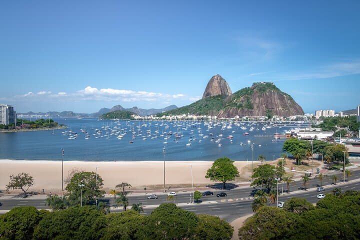 Rio Express 4-Day Discovery: Corcovado, Sugarloaf & Beaches