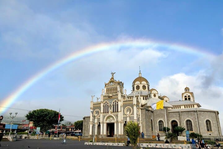 Irazú & Cartago: Premium Volcano and Heritage Day Tour from San José photo 4