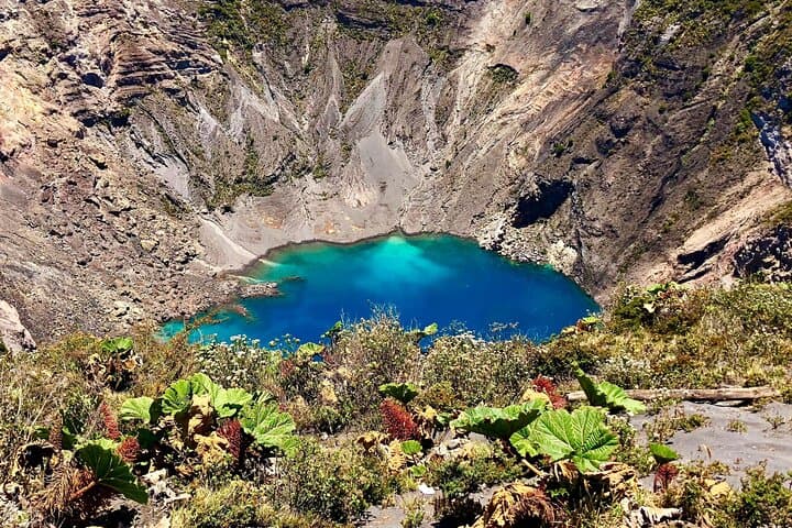 Irazú & Cartago: Premium Volcano and Heritage Day Tour from San José photo 2