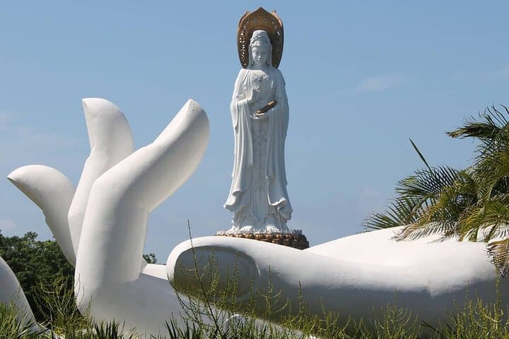 Explore Sanya with a Private Car Charter: Custom 1 to 3-Day Tours photo 2