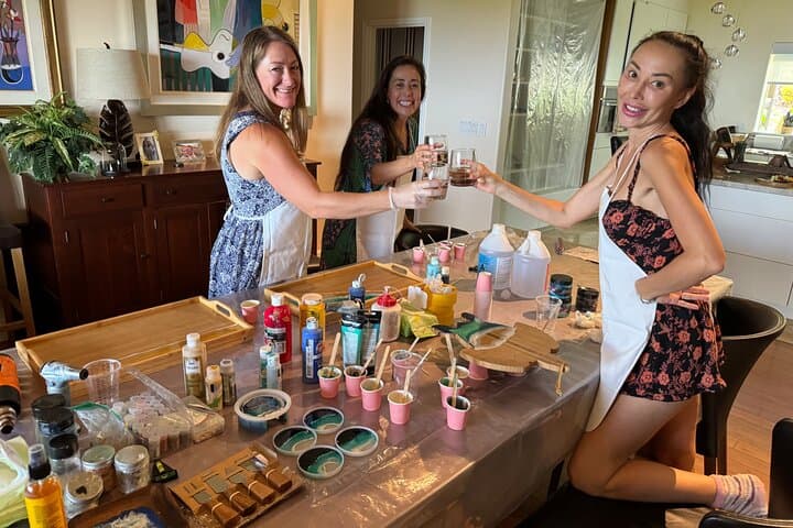 Create Resin Coasters in Paia: 90-Minute Epoxy Art Workshop on Maui photo 6