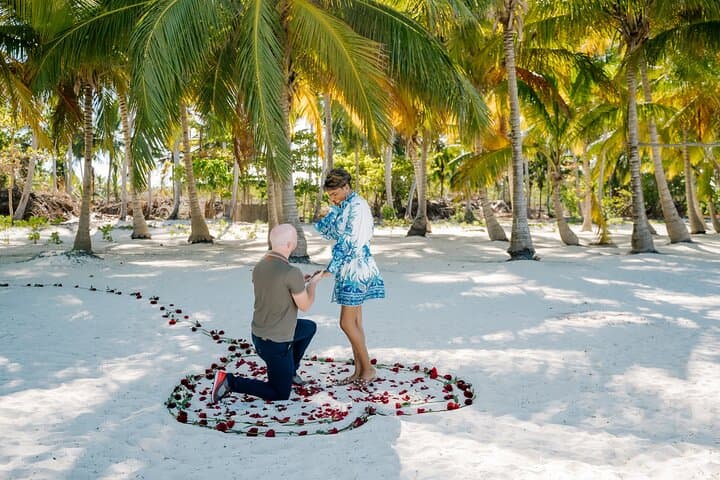 Sunset Proposal Package on Bounty Beach — Punta Cana Private Beach Proposal photo 4