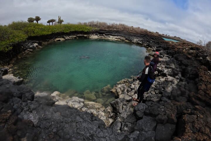 Tour 360 San Cristobal Galapagos: Full-Day Snorkel and Coastal Boat Experience