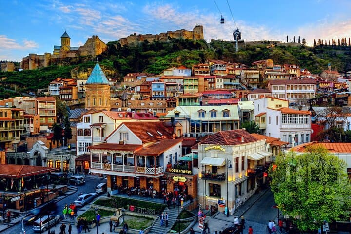 5-Day Private Georgia Tour: Tbilisi, Kazbegi & Kakheti Highlights