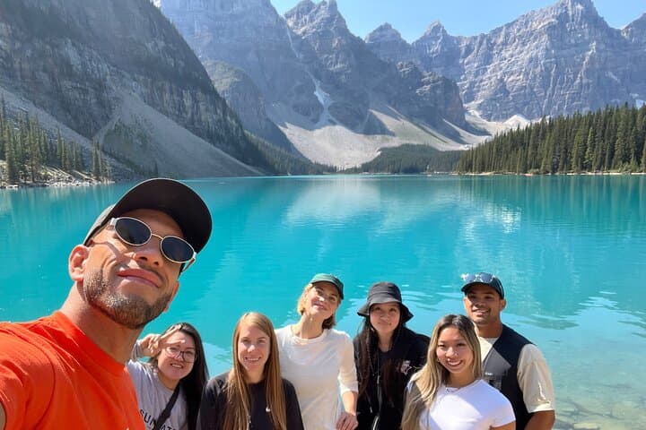 Best of Banff: Moraine Lake, Lake Louise & Minnewanka Day Tour photo 3