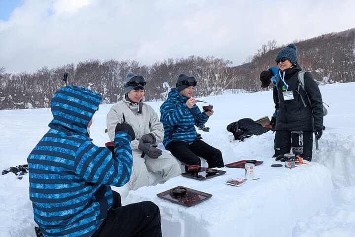 Winter Bites: Snowshoe a Hakkoda Forest and Taste Aomori's Winter Traditions photo 2