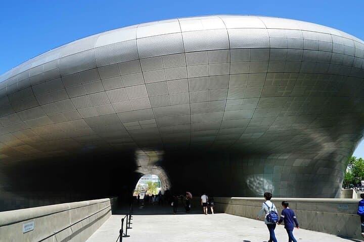 Dongdaemun 4-Hour Walking Tour: Design, History & Street Food in Seoul photo 2