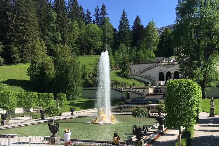 Neuschwanstein, Linderhof & Ettal: Private Guided Bavarian Castles Daytrip