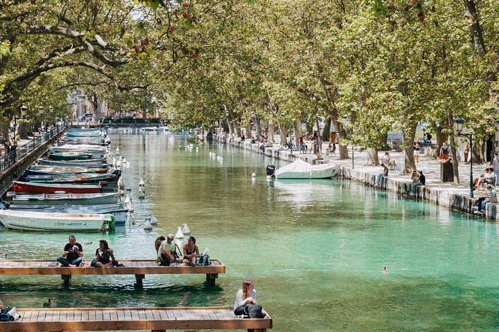 Annecy Day Trip from Lyon: Lake Cruise, Savoyard Tasting & Old Town Walk photo 3